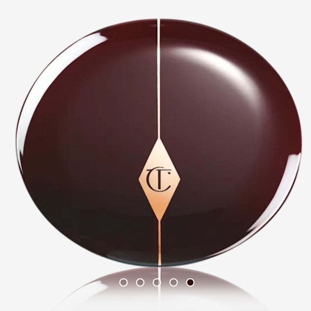 Charlotte Tilbury Cheek to Chic Blusher – “Walk of No Shame” Blush NIB